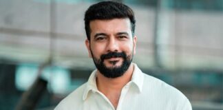 സലിം കുമാറിന്റെ സംസ്കാര ചടങ്ങിനെത്തിയ ഓണ്ലൈന് മീഡിയക്കാരുടെ പെരുമാറ്റം എല്ലാ സീമകളും ലംഘിക്കുന്നതായിരുന്നുവെന്ന് രമേഷ് പിഷാരടി