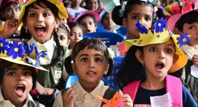 സംസ്ഥാനതല സ്കൂൾ പ്രവേശനോത്സവം ജൂൺ ഒന്നിന് ; തിരുവനന്തപുരം മോഡൽ സ്കൂളിൽ മുഖ്യമന്ത്രി ഉദ്ഘാടനം ചെയ്യും സംസ്ഥാനതല സ്കൂൾ പ്രവേശനോത്സവം ജൂൺ ഒന്നിന് ; തിരുവനന്തപുരം മോഡൽ സ്കൂളിൽ മുഖ്യമന്ത്രി ഉദ്ഘാടനം ചെയ്യും