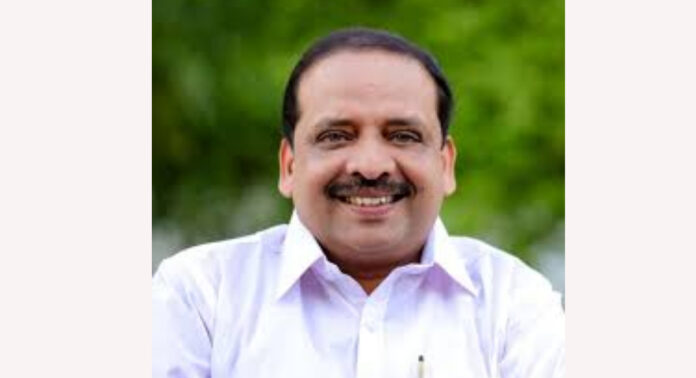 ചാത്തന്നൂരില് ബിജെപി-സിപിഎം ‘ഡീല്’ : ഗുരുതര ആരോപണവുമായി യുഡിഎഫ് സ്ഥാനാര്ഥി സൂരജ് രവി ചാത്തന്നൂരില് ബിജെപി-സിപിഎം ‘ഡീല്’ : ഗുരുതര ആരോപണവുമായി യുഡിഎഫ് സ്ഥാനാര്ഥി സൂരജ് രവി