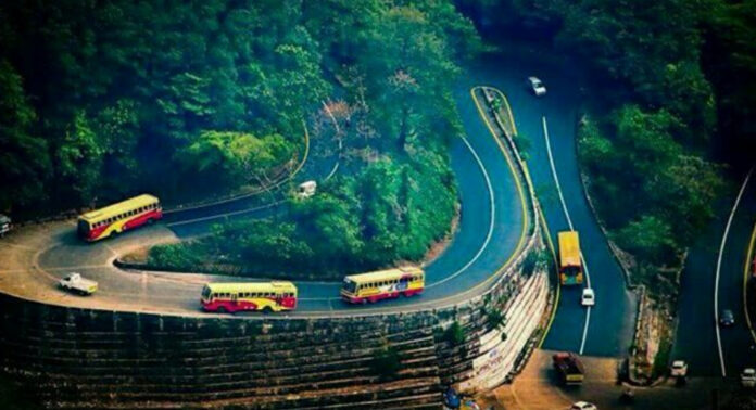 താമരശ്ശേരി ചുരത്തിൽ ഗതാഗത നിയന്ത്രണം ; ഭാരവാഹനങ്ങൾക്കും മൾട്ടി ആക്സിൽ ലോറികൾക്കും വിലക്ക് താമരശ്ശേരി ചുരത്തിൽ ഗതാഗത നിയന്ത്രണം ; ഭാരവാഹനങ്ങൾക്കും മൾട്ടി ആക്സിൽ ലോറികൾക്കും വിലക്ക്