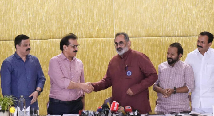 നിയമസഭാ തെരഞ്ഞെടുപ്പ് : ട്വന്റി-20 യ്ക്ക് തിരിച്ചടി നിയമസഭാ തെരഞ്ഞെടുപ്പ് : ട്വന്റി-20 യ്ക്ക് തിരിച്ചടി