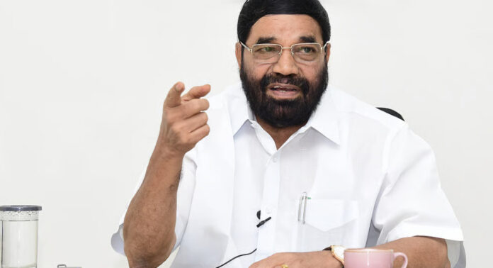 ദേവസ്വം പ്ലീഡർ നിയമനം: കേസ് അട്ടിമറിക്കാൻ ശ്രമമെന്ന് വി എൻ വാസവൻ ദേവസ്വം പ്ലീഡർ നിയമനം: കേസ് അട്ടിമറിക്കാൻ ശ്രമമെന്ന് വി എൻ വാസവൻ