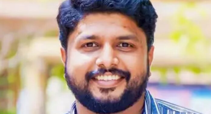 “മടിയിൽ കനമില്ല ; പിണറായിയെയും റിയാസിനെയും വേട്ടയാടാൻ കേന്ദ്ര ഏജൻസികളെ ഉപയോഗിക്കുന്നു ” : വി വസീഫ് “മടിയിൽ കനമില്ല ; പിണറായിയെയും റിയാസിനെയും വേട്ടയാടാൻ കേന്ദ്ര ഏജൻസികളെ ഉപയോഗിക്കുന്നു ” : വി വസീഫ്