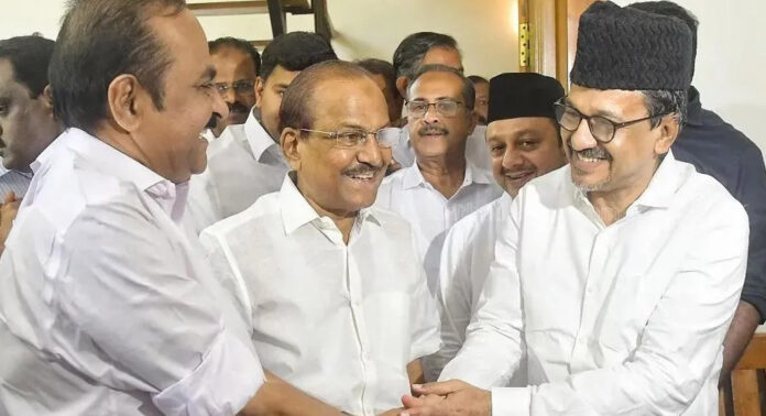 വി.ഡി സതീശൻ മുഖ്യമന്ത്രി ; വിവരമറിഞ്ഞയുടൻ ആദ്യം വിളിച്ചത് പാണക്കാട് തങ്ങളെ വി.ഡി സതീശൻ മുഖ്യമന്ത്രി ; വിവരമറിഞ്ഞയുടൻ ആദ്യം വിളിച്ചത് പാണക്കാട് തങ്ങളെ