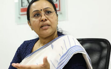യുഡിഎഫ് സർക്കാരിൻ്റെ ആദ്യ ബജറ്റിനെതിരെ കടുത്ത വിമര്ശനവുമായി മുൻ ആരോഗ്യ മന്ത്രി വീണ ജോര്ജ്
