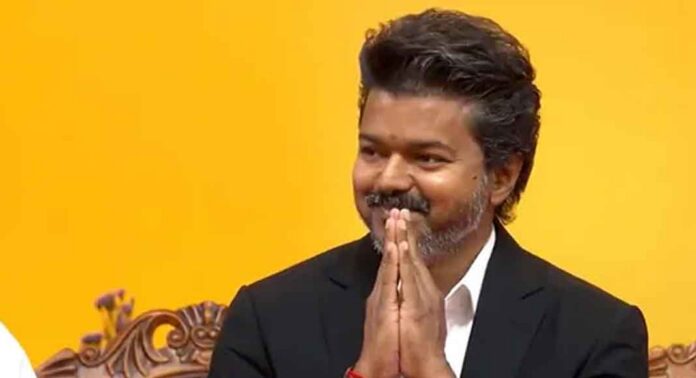 തമിഴ്നാട്ടിൽ ടിവികെ മന്ത്രിസഭ വിപുലീകരിച്ച് മുഖ്യമന്ത്രി വിജയ് തമിഴ്നാട്ടിൽ ടിവികെ മന്ത്രിസഭ വിപുലീകരിച്ച് മുഖ്യമന്ത്രി വിജയ്