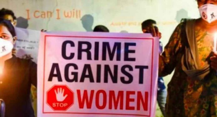 ബലാത്സംഗ, ലൈംഗികാതിക്രമ കേസുകളില് ശിക്ഷിക്കപ്പെടുന്നവര്ക്ക് പരോള് നല്കരുത് ; ആവശ്യവുമായി വനിതാ കമ്മീഷന് ബലാത്സംഗ, ലൈംഗികാതിക്രമ കേസുകളില് ശിക്ഷിക്കപ്പെടുന്നവര്ക്ക് പരോള് നല്കരുത് ; ആവശ്യവുമായി വനിതാ കമ്മീഷന്