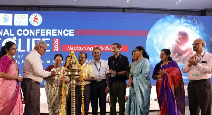 ദേശീയ ഗൈനെക്കോളജി കോൺഫറൻസ് ജില്ലാ കളക്ടർ ഉദ്ഘാടനം ചെയ്തു ദേശീയ ഗൈനെക്കോളജി കോൺഫറൻസ് ജില്ലാ കളക്ടർ ഉദ്ഘാടനം ചെയ്തു