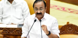 ഓഹരി കൈമാറ്റ നീക്കം ; അദാനി മാനേജ്മെന്റിനെ നേരിട്ട് അതൃപ്തി അറിയിച്ച് മുഖ്യമന്ത്രി