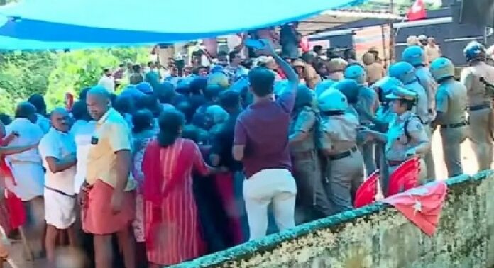മലയിടംതുരുത്തിലെ ഉന്നതി ഒഴിപ്പിക്കൽ ; പോലീസ് നടപടികൾക്കുള്ള സാവകാശം ജൂണ് 16 വരെ നീട്ടി ഹൈക്കോടതി മലയിടംതുരുത്തിലെ ഉന്നതി ഒഴിപ്പിക്കൽ ; പോലീസ് നടപടികൾക്കുള്ള സാവകാശം ജൂണ് 16 വരെ നീട്ടി ഹൈക്കോടതി