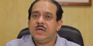 500 കോടിയുടെ കശുവണ്ടി അഴിമതിക്കേസിൽ ബജറ്റ് തിരക്കെന്ന് ഐഎഎസ് ഉദ്യോഗസ്ഥൻ ; വിട്ടുവീഴ്ചയില്ലാതെ ഹൈക്കോടതി
