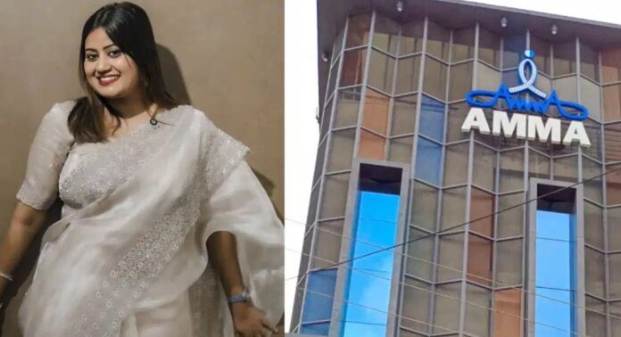 താരസംഘടന അമ്മ നല്കിയ കാരണം കാണിക്കല് നോട്ടീസിന് മറുപടി നല്കി നടി അന്സിബ താരസംഘടന അമ്മ നല്കിയ കാരണം കാണിക്കല് നോട്ടീസിന് മറുപടി നല്കി നടി അന്സിബ