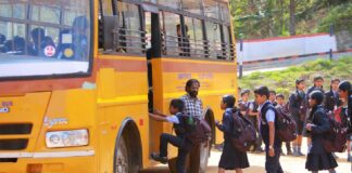 കനത്ത മഴ ; കോഴിക്കോട് ജില്ലയിലെ ഒരു പഞ്ചായത്തിൽ മുഴുവൻ വിദ്യാഭ്യാസ സ്ഥാപനങ്ങൾക്കും അവധി