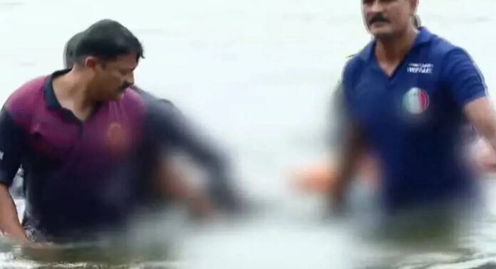 മലമ്പുഴ ഡാമിൽ കാണാതായ കോളേജ് വിദ്യാർത്ഥിയുടെ മൃതദേഹം കണ്ടെത്തി മലമ്പുഴ ഡാമിൽ കാണാതായ കോളേജ് വിദ്യാർത്ഥിയുടെ മൃതദേഹം കണ്ടെത്തി