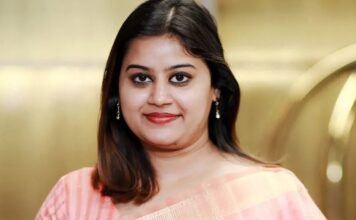 നടി ലക്ഷ്മി പ്രിയയ്ക്കെതിരെ ക്രിമിനൽ നടപടിപ്രകാരം കേസെടുക്കണമെന്ന് ആവശ്യപ്പെട്ട് നടി അൻസിബ