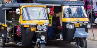 ഓട്ടോറിക്ഷയിലെ മീറ്റര് ഇടാന് ആവശ്യപ്പെട്ട ഡോക്ടറെ മര്ദിച്ച സംഭവം ; മൂന്ന് ഡ്രൈവര്മാരുടെ ലൈസന്സ് സസ്പെന്ഡ് ചെയ്തു