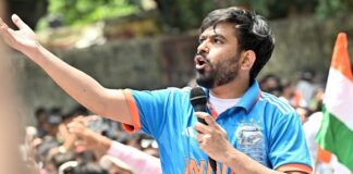 “എനിക്കെതിരെയുള്ള ആക്രമണത്തിന് പിന്നിൽ ആർ.എസ്.എസ്” ; കടുത്ത ആരോപണവുമായി കോക്രോച്ച് ജനത പാർട്ടി സ്ഥാപകൻ അഭിജീത് ദീപ്കെ