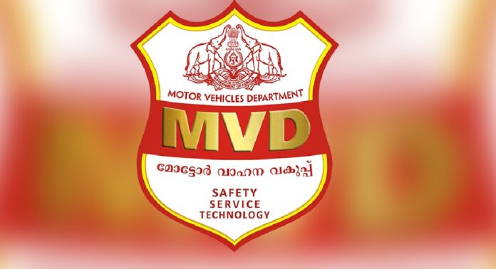 കോഴിക്കോട് മാങ്കാവിൽ സ്വകാര്യ ബസ് ഡ്രൈവറുടെ അതിക്രമത്തിൽ നടപടിയുമായി മോട്ടോർ വാഹന വകുപ്പ് കോഴിക്കോട് മാങ്കാവിൽ സ്വകാര്യ ബസ് ഡ്രൈവറുടെ അതിക്രമത്തിൽ നടപടിയുമായി മോട്ടോർ വാഹന വകുപ്പ്
