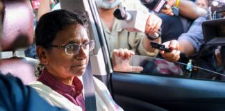 മധ്യപ്രദേശിൽ ബിജെപി സ്ഥാനാർത്ഥികളെ വിജയികളായി പ്രഖ്യാപിച്ചതിൽ പ്രതിഷേധം ശക്തമാക്കാൻ കോൺഗ്രസ്