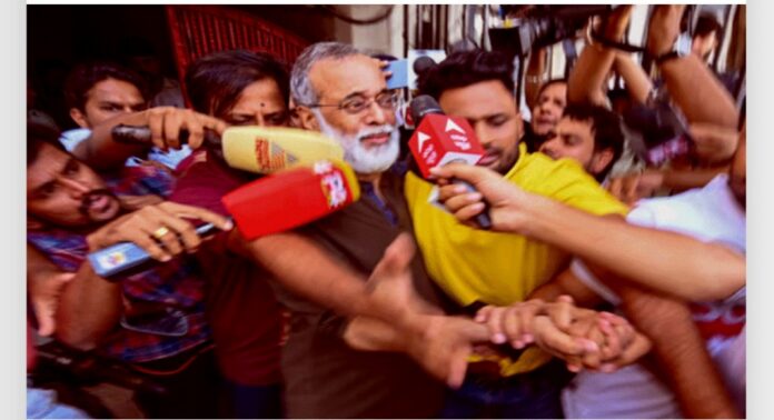 ഇ. ഡിയുടെ പ്രതികാര നടപടികൾക്ക് തിരിച്ചടി; ന്യൂസ്ക്ലിക്ക് കേസ് റദ്ദാക്കി, അധികാരം ദുർവിനിയോഗം ചെയ്തെന്ന് കോടതി! ഇ. ഡിയുടെ പ്രതികാര നടപടികൾക്ക് തിരിച്ചടി; ന്യൂസ്ക്ലിക്ക് കേസ് റദ്ദാക്കി, അധികാരം ദുർവിനിയോഗം ചെയ്തെന്ന് കോടതി!