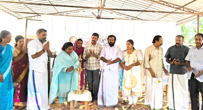 പന്തളം നഗരസഭാതല സ്കൂൾ പ്രവേശനോത്സവം മങ്ങാരം ഗവ. യുപി സ്കൂളിൽ നടന്നു പന്തളം നഗരസഭാതല സ്കൂൾ പ്രവേശനോത്സവം മങ്ങാരം ഗവ. യുപി സ്കൂളിൽ നടന്നു
