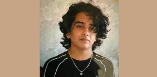 ട്രെയിൻ വാതിൽ അടയ്ക്കുന്നതുമായി ബന്ധപ്പെട്ട് വഴക്ക്; മുംബൈയിൽ ഓടിക്കൊണ്ടിരുന്ന തീവണ്ടിയിൽ ക്രൂരമായ കൊലപാതകം