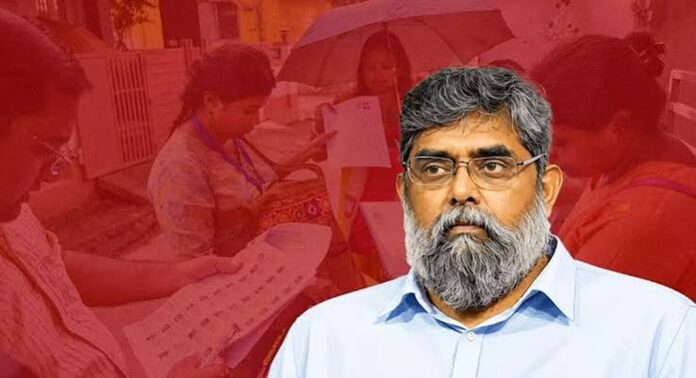 ടെലഗ്രാഫ് മുന് എഡിറ്റര് ആര്.രാജഗോപാലിന് പാസ്പോര്ട്ട് ലഭിച്ചു ടെലഗ്രാഫ് മുന് എഡിറ്റര് ആര്.രാജഗോപാലിന് പാസ്പോര്ട്ട് ലഭിച്ചു