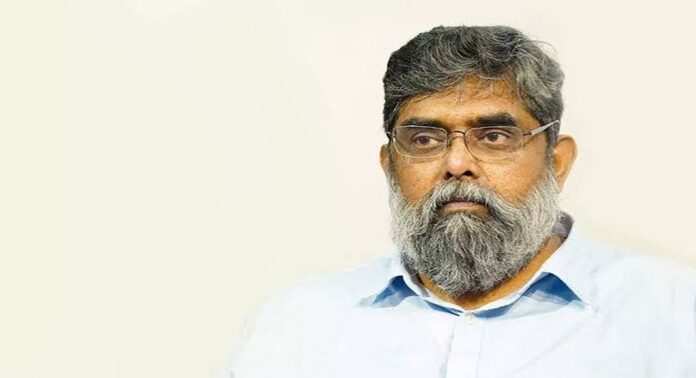 മാധ്യമപ്രവർത്തകൻ ആർ രാജഗോപാലിനെതിരായ കേന്ദ്രസർക്കാർ നടപടിയിൽ ഇടപെട്ട് കൊൽക്കത്ത പോലീസ് മാധ്യമപ്രവർത്തകൻ ആർ രാജഗോപാലിനെതിരായ കേന്ദ്രസർക്കാർ നടപടിയിൽ ഇടപെട്ട് കൊൽക്കത്ത പോലീസ്
