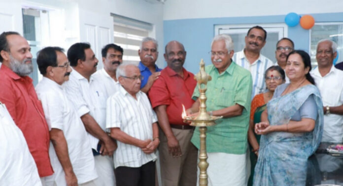 തിരുവല്ല ഈസ്റ്റ് കോ – ഓപ്പറേറ്റീവ് ബാങ്കിന്റെ നവീകരിച്ച തടിയൂർ ബ്രാഞ്ച് മന്ദിരം തുറന്നു തിരുവല്ല ഈസ്റ്റ് കോ – ഓപ്പറേറ്റീവ് ബാങ്കിന്റെ നവീകരിച്ച തടിയൂർ ബ്രാഞ്ച് മന്ദിരം തുറന്നു