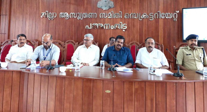 പത്തനംതിട്ട ജില്ല വികസന സമിതി യോഗം ചേര്ന്നു പത്തനംതിട്ട ജില്ല വികസന സമിതി യോഗം ചേര്ന്നു