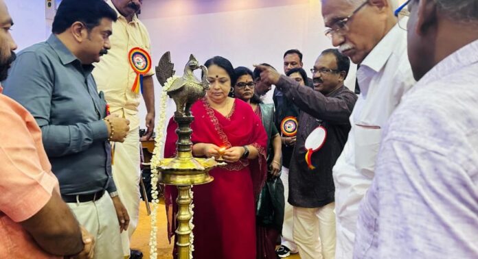 പത്തനംതിട്ടയിൽ വേൾഡ് മലയാളി കൗൺസിൽ സൗത്ത് പ്രൊവിൻസ് ജനറൽ ബോഡി യോഗം നടത്തി പത്തനംതിട്ടയിൽ വേൾഡ് മലയാളി കൗൺസിൽ സൗത്ത് പ്രൊവിൻസ് ജനറൽ ബോഡി യോഗം നടത്തി