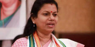സർക്കാരുകൾ അധികാരത്തിലേറി രണ്ടു മാസം കഴിഞ്ഞിട്ടും മന്ത്രി ബിന്ദു കൃഷ്ണയ്ക്ക് പ്രൈവറ്റ് സെക്രട്ടറിയെ നിയമിക്കാനായില്ല