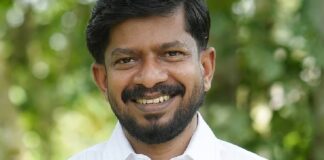 ‘കരിങ്കൊടി കാണിച്ചത് സംഘടനാ തലത്തിൽ എടുത്ത തീരുമാനം’ , ആഡംബര വാഹന യാത്രാ വിവാദത്തിൽ കൂടുതൽ പ്രതികരണത്തിനില്ലെന്ന് മന്ത്രി ഒജെ ജനീഷ്