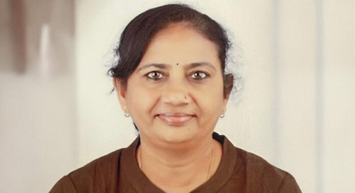 ട്രെയിൻ തട്ടി വയോധികയ്ക്ക് ദാരുണാന്ത്യം ; അപകടം പാളം മുറിച്ചുകടക്കുന്നതിനിടെ ട്രെയിൻ തട്ടി വയോധികയ്ക്ക് ദാരുണാന്ത്യം ; അപകടം പാളം മുറിച്ചുകടക്കുന്നതിനിടെ