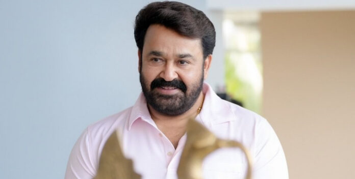 ആനക്കൊമ്പ് കേസില് പൊതുമാപ്പ് പ്രയോജനപ്പെടുത്തി മോഹന്ലാല് ആനക്കൊമ്പ് കേസില് പൊതുമാപ്പ് പ്രയോജനപ്പെടുത്തി മോഹന്ലാല്