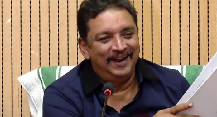 വനംവകുപ്പിനെതിരായ എം.എം.മണിയുടെ വെല്ലുവിളിയിൽ പ്രായം പരിഗണിച്ച് മറുപടി പറയുന്നില്ലെന്ന് മന്ത്രി ഷിബു ബേബി ജോൺ വനംവകുപ്പിനെതിരായ എം.എം.മണിയുടെ വെല്ലുവിളിയിൽ പ്രായം പരിഗണിച്ച് മറുപടി പറയുന്നില്ലെന്ന് മന്ത്രി ഷിബു ബേബി ജോൺ