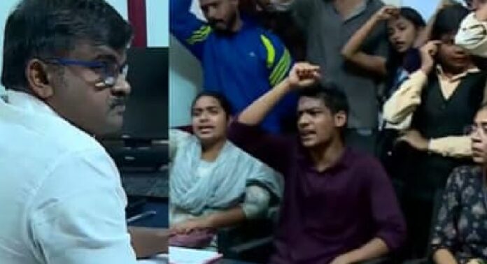 ഒറ്റയടിക്ക് വിദ്യാർത്ഥികളുടെ കൺസഷൻ ചാർജ് 3 രൂപയാക്കി കൂട്ടി സ്വകാര്യ ബസുകൾ ഒറ്റയടിക്ക് വിദ്യാർത്ഥികളുടെ കൺസഷൻ ചാർജ് 3 രൂപയാക്കി കൂട്ടി സ്വകാര്യ ബസുകൾ