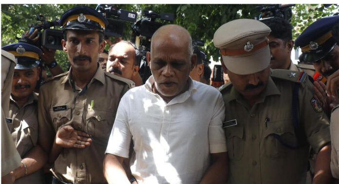 ‘ചെന്താമരയ്ക്ക് അർഹമായ ശിക്ഷ ലഭിച്ചു’ ; വധശിക്ഷയിൽ പ്രതികരണവുമായി പ്രോസിക്യൂട്ടർ ‘ചെന്താമരയ്ക്ക് അർഹമായ ശിക്ഷ ലഭിച്ചു’ ; വധശിക്ഷയിൽ പ്രതികരണവുമായി പ്രോസിക്യൂട്ടർ