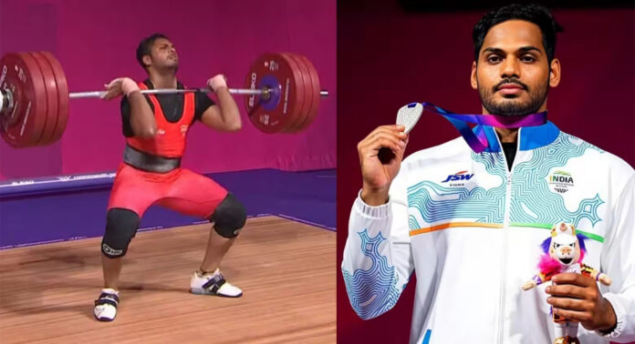കോമൺവെൽത്ത് ഗെയിംസ് ; ഭാരോദ്വഹനത്തിൽ 21-കാരനായ വല്ലൂരി അജയ ബാബുവിന് വെള്ളി കോമൺവെൽത്ത് ഗെയിംസ് ; ഭാരോദ്വഹനത്തിൽ 21-കാരനായ വല്ലൂരി അജയ ബാബുവിന് വെള്ളി