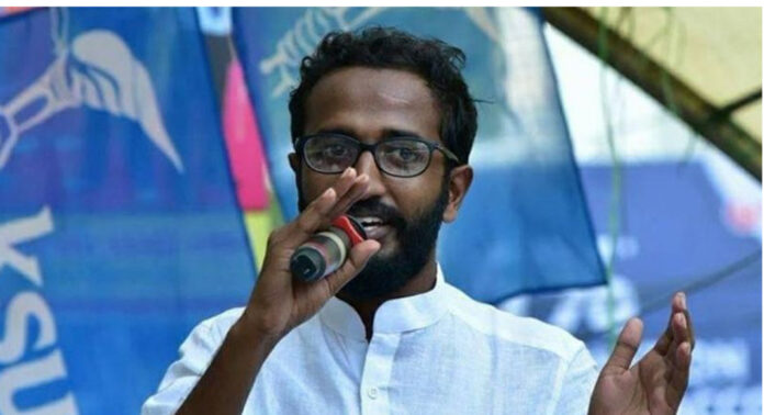 കെഎസ്യു വേഴ്സസ് സർക്കാർ എന്നില്ല ; ഇത് ഞങ്ങളുടെ മുഖ്യമന്ത്രി’ : അലോഷ്യസ് സേവ്യർ കെഎസ്യു വേഴ്സസ് സർക്കാർ എന്നില്ല ; ഇത് ഞങ്ങളുടെ മുഖ്യമന്ത്രി’ : അലോഷ്യസ് സേവ്യർ