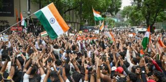 36 ദിവസം നീണ്ട ഐതിഹാസിക സമരത്തിന് ശേഷം ജന്തര് മന്തറില് നിന്ന് മടങ്ങി പ്രതിഷേധക്കാര്