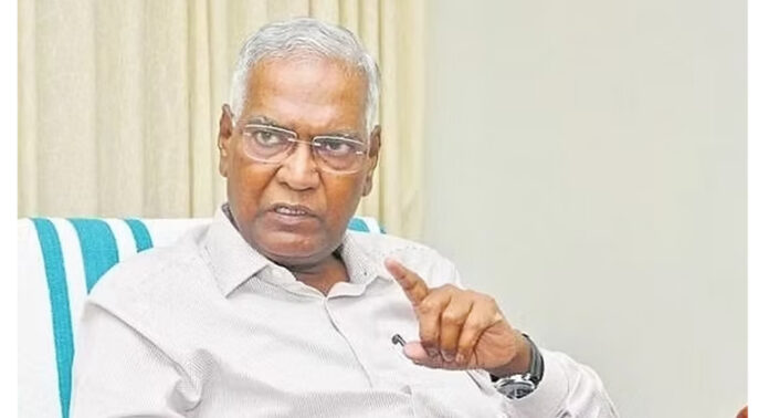 പ്രതിപക്ഷ ഉപനേതാവ് പദവി : അനുനയനീക്കത്തിനൊരുങ്ങി സി.പി.എം. ; വിട്ടുവീഴ്ചയ്ക്കില്ലെന്ന് ഡി. രാജ പ്രതിപക്ഷ ഉപനേതാവ് പദവി : അനുനയനീക്കത്തിനൊരുങ്ങി സി.പി.എം. ; വിട്ടുവീഴ്ചയ്ക്കില്ലെന്ന് ഡി. രാജ