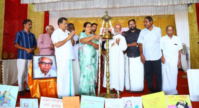 സാമൂഹിക പുരോഗതിക്ക് വായന അത്യന്താപേക്ഷിതം : ജില്ലാ പഞ്ചായത്ത് പ്രസിഡന്റ് ദീനാമ്മ റോയി സാമൂഹിക പുരോഗതിക്ക് വായന അത്യന്താപേക്ഷിതം : ജില്ലാ പഞ്ചായത്ത് പ്രസിഡന്റ് ദീനാമ്മ റോയി