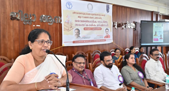 വിദ്യാഭ്യാസത്തിലൂടെ ആത്മവിശ്വാസം ആര്ജിക്കാം : ദീനാമ്മ റോയി വിദ്യാഭ്യാസത്തിലൂടെ ആത്മവിശ്വാസം ആര്ജിക്കാം : ദീനാമ്മ റോയി