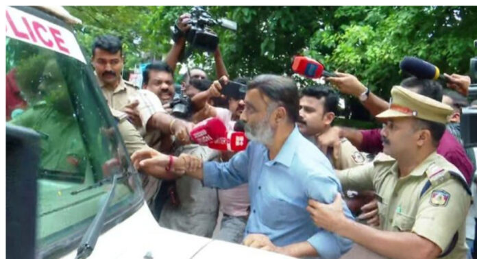 ഡോ. റാമിന്റെ അറസ്റ്റ് : ക്രൈംബ്രാഞ്ചിന് ഗുരുതര വീഴ്ച ; അന്വേഷണത്തിന് പുതിയ സംഘം ഡോ. റാമിന്റെ അറസ്റ്റ് : ക്രൈംബ്രാഞ്ചിന് ഗുരുതര വീഴ്ച ; അന്വേഷണത്തിന് പുതിയ സംഘം