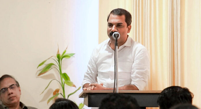 അടൂര് ലൈഫ് ലൈൻ ആശുപത്രിയില് ഡോക്ടേഴ്സ് ഡേ ആചരിച്ചു അടൂര് ലൈഫ് ലൈൻ ആശുപത്രിയില് ഡോക്ടേഴ്സ് ഡേ ആചരിച്ചു