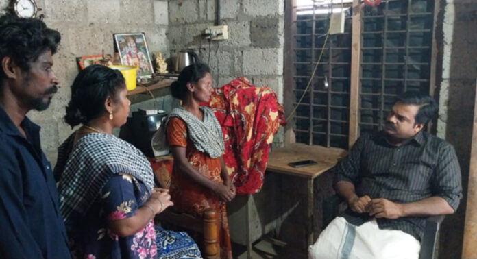 കൊക്കാത്തോട്ടില് ഊരുമൂപ്പനെ കാണാതായ സംഭവം ; കോന്നി മുന് സി.ഐ ക്ക് എതിരെ രൂക്ഷ വിമര്ശനവുമായി അഡ്വ.കെ.യു ജനീഷ് കുമാര് എം.എല്.എ കൊക്കാത്തോട്ടില് ഊരുമൂപ്പനെ കാണാതായ സംഭവം ; കോന്നി മുന് സി.ഐ ക്ക് എതിരെ രൂക്ഷ വിമര്ശനവുമായി അഡ്വ.കെ.യു ജനീഷ് കുമാര് എം.എല്.എ