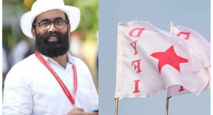 കാഫിർ സ്ക്രീൻഷോട്ട് കേസ് : ഡി. വൈ. എഫ്. ഐ. നേതാവ് ഷെയർചെയ്ത റിബേഷ് രാമകൃഷ്ണന് മുൻകൂർ ജാമ്യം കാഫിർ സ്ക്രീൻഷോട്ട് കേസ് : ഡി. വൈ. എഫ്. ഐ. നേതാവ് ഷെയർചെയ്ത റിബേഷ് രാമകൃഷ്ണന് മുൻകൂർ ജാമ്യം