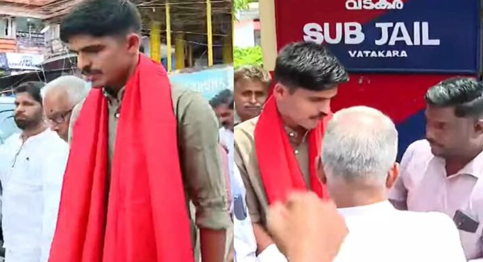 കാഫിര് സ്ക്രീൻഷോട്ട് കേസ് ; ജിതിൻ ഭാസ്കരന്റെ ജാമ്യം റദ്ദാക്കണമെന്ന ഹര്ജി ഇന്ന് കോടതിയിൽ കാഫിര് സ്ക്രീൻഷോട്ട് കേസ് ; ജിതിൻ ഭാസ്കരന്റെ ജാമ്യം റദ്ദാക്കണമെന്ന ഹര്ജി ഇന്ന് കോടതിയിൽ