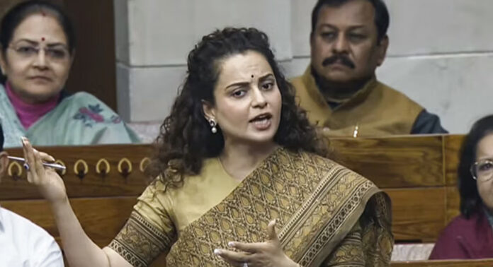 വർഷകാല പാർലമെന്റ് സമ്മേളനം : പ്രതിപക്ഷത്തിനെതിരേ രൂക്ഷ വിമർശനവുമായി കങ്കണ റണാവത്ത് വർഷകാല പാർലമെന്റ് സമ്മേളനം : പ്രതിപക്ഷത്തിനെതിരേ രൂക്ഷ വിമർശനവുമായി കങ്കണ റണാവത്ത്